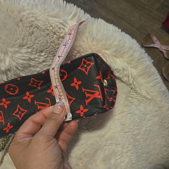 Generic Little Black Monogram Purse - Picture 6 of 7